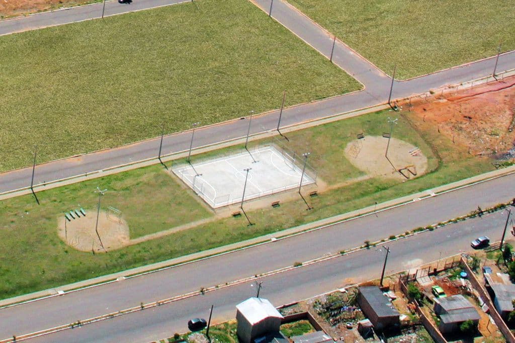 Avenida Hispânica, 495  - Quadra C6 lote 19 São José Canoas RS — foto 2